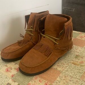 Moccasins Ankle Bootie Lace Up Size 6